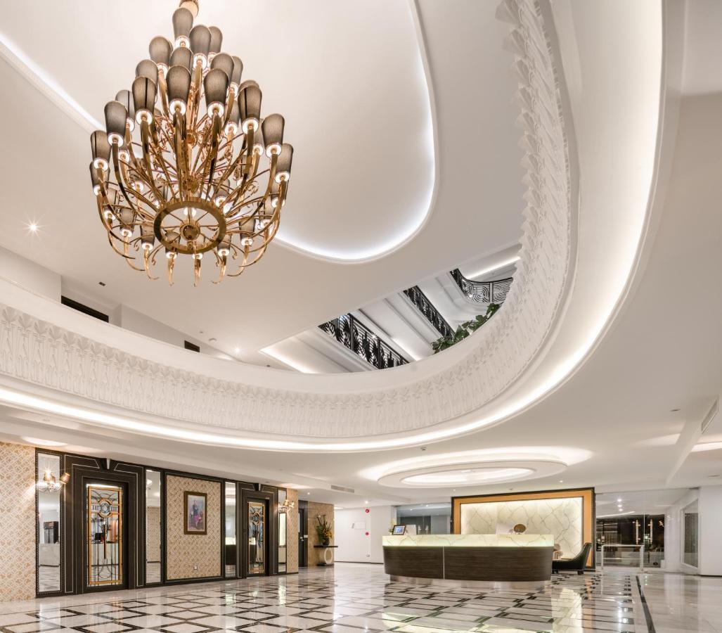 Sirin Exclusive Hotel And Residence Pattaja Kültér fotó