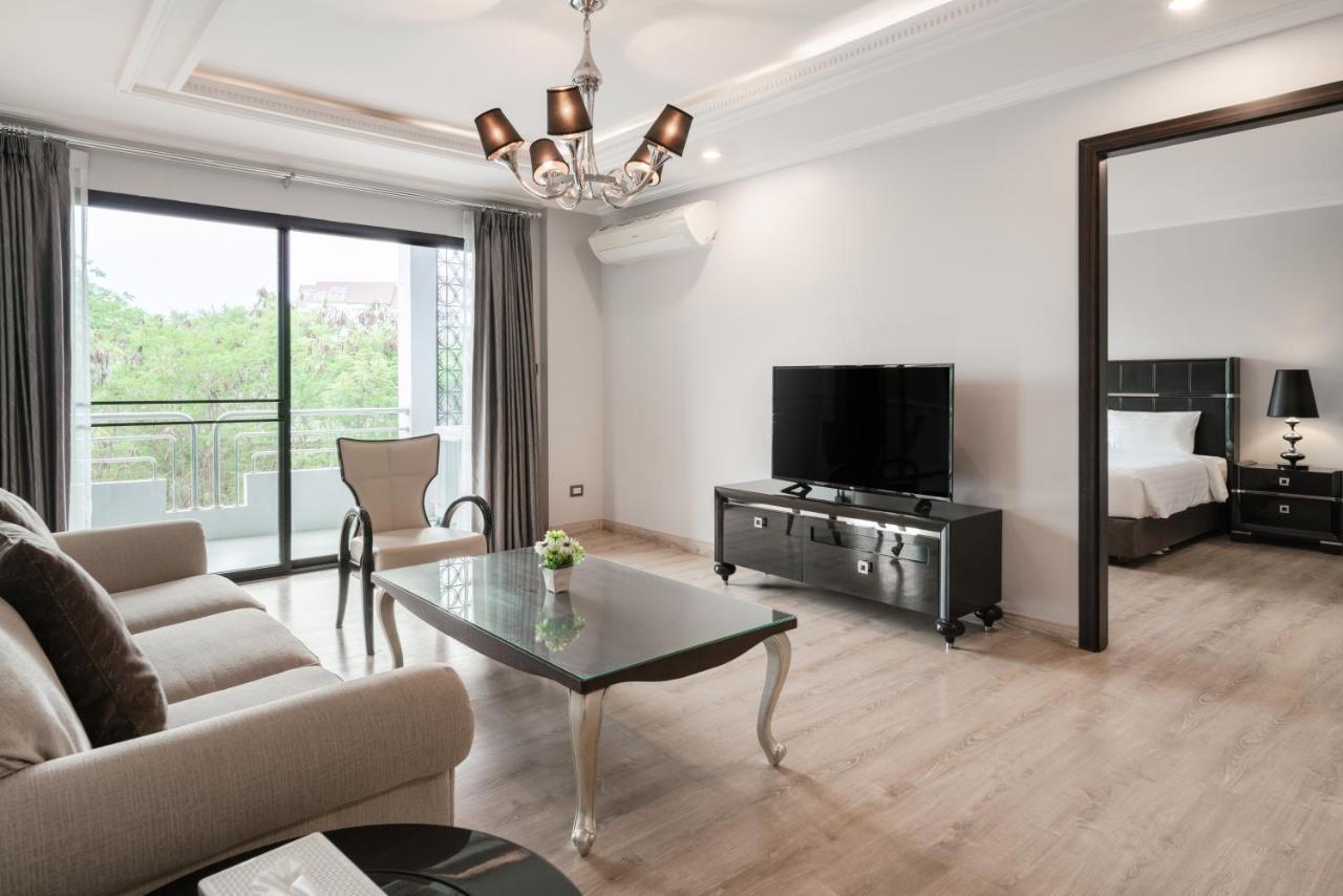 Sirin Exclusive Hotel And Residence Pattaja Kültér fotó